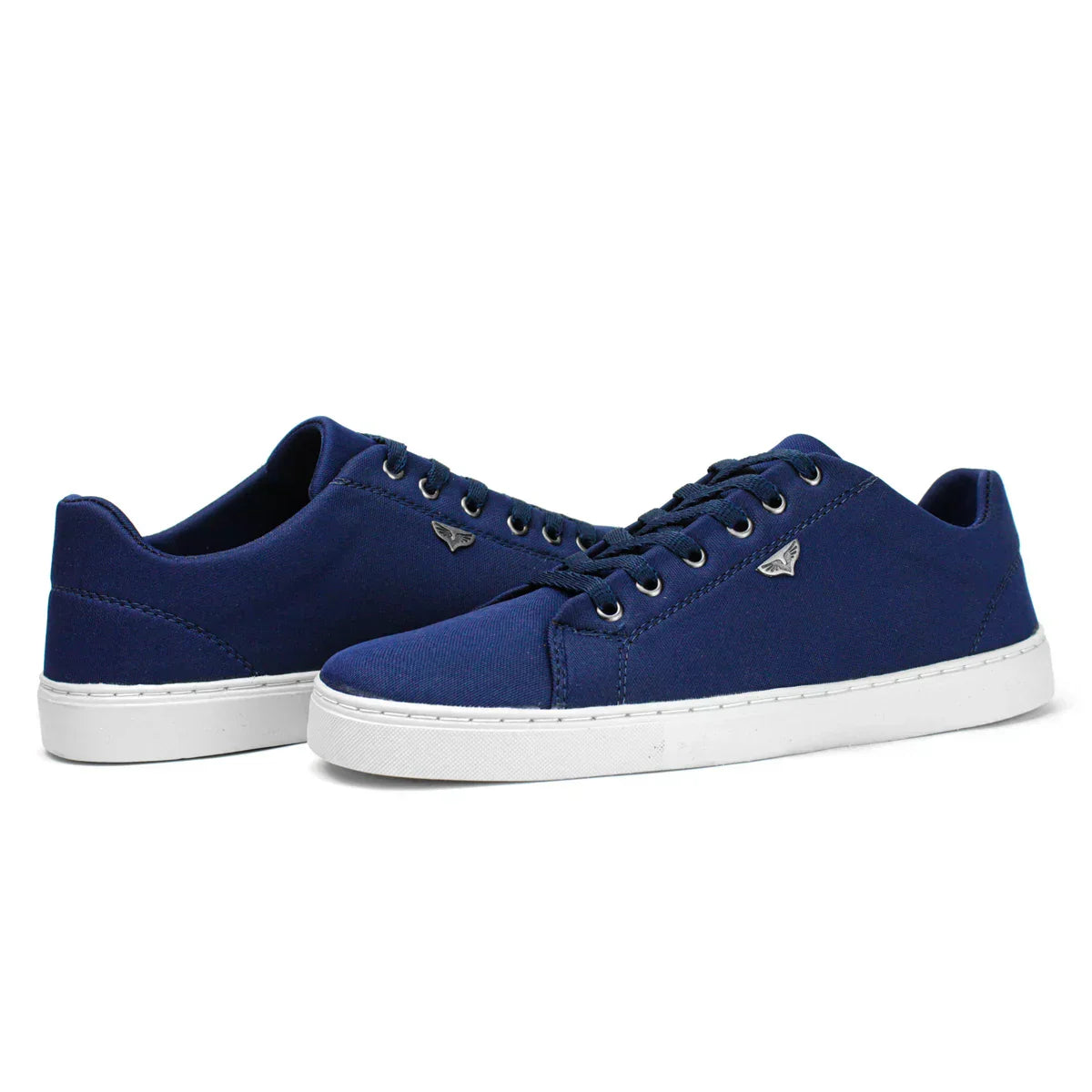 ELEGANTIEE | Modern, casual shoes for men